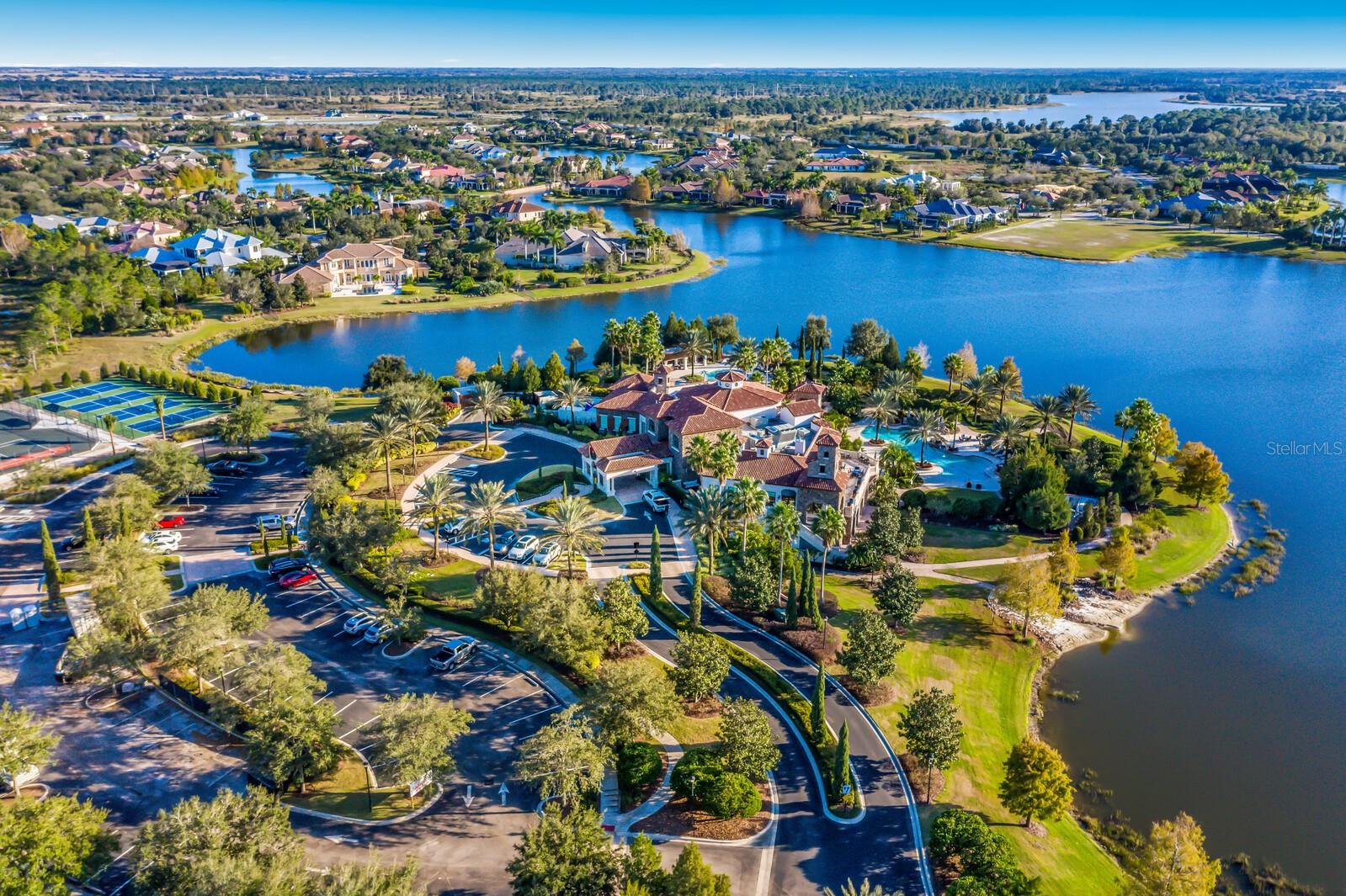 LAKE CLUB - Residential