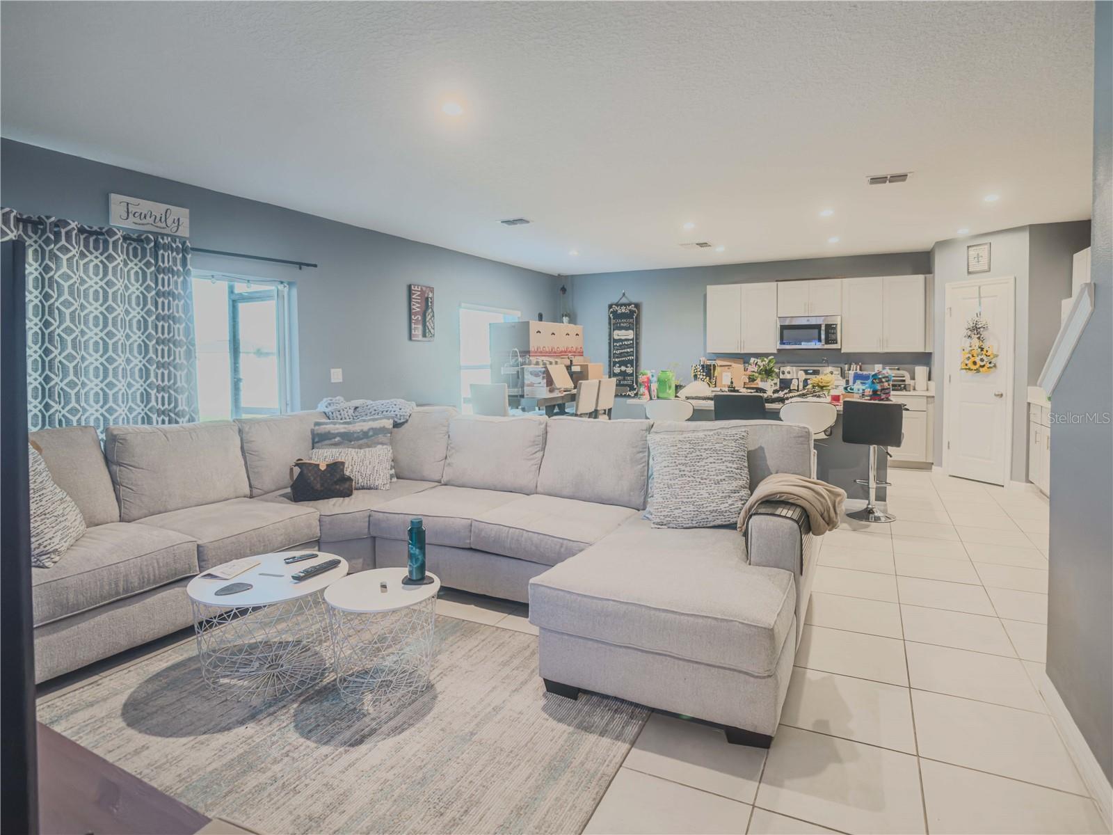 STEPPING STONE PRESERVE - Residential Lease