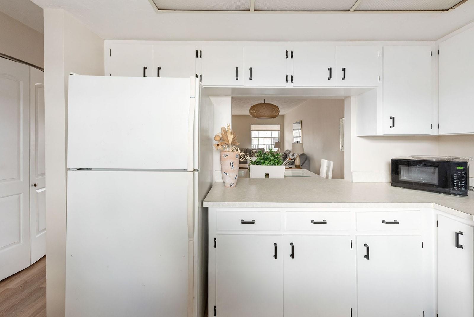 PALM MANOR - Residential