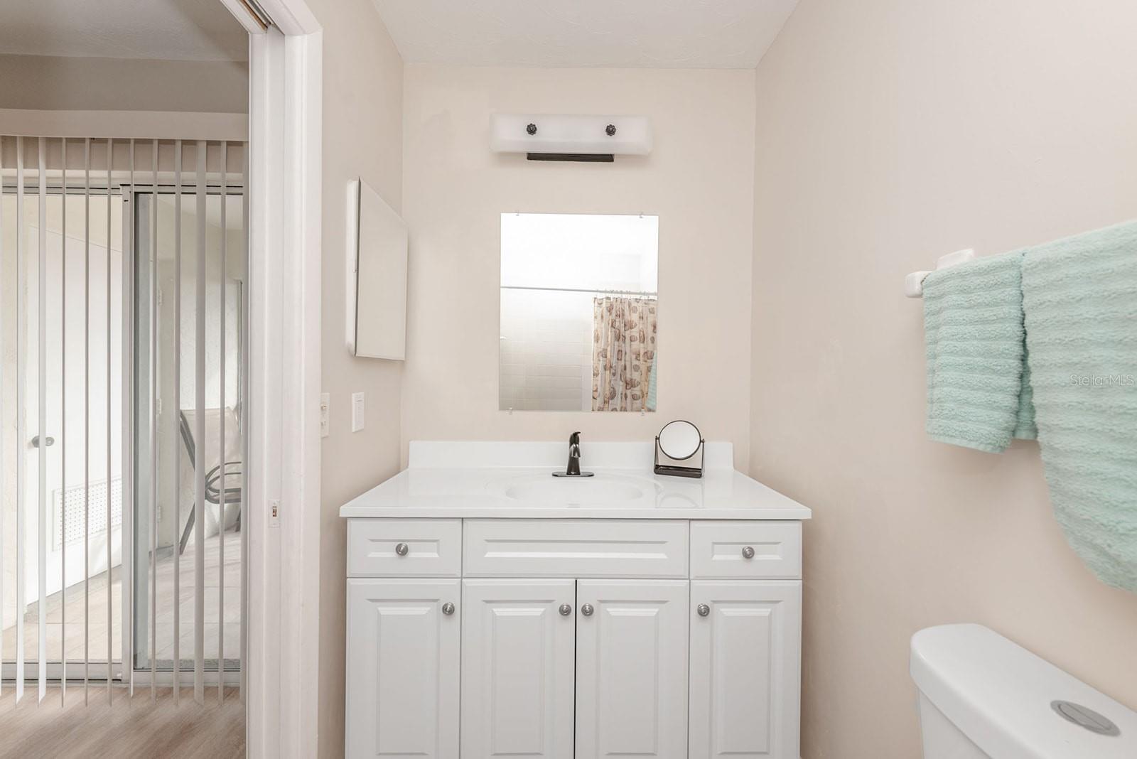 PALM MANOR - Residential