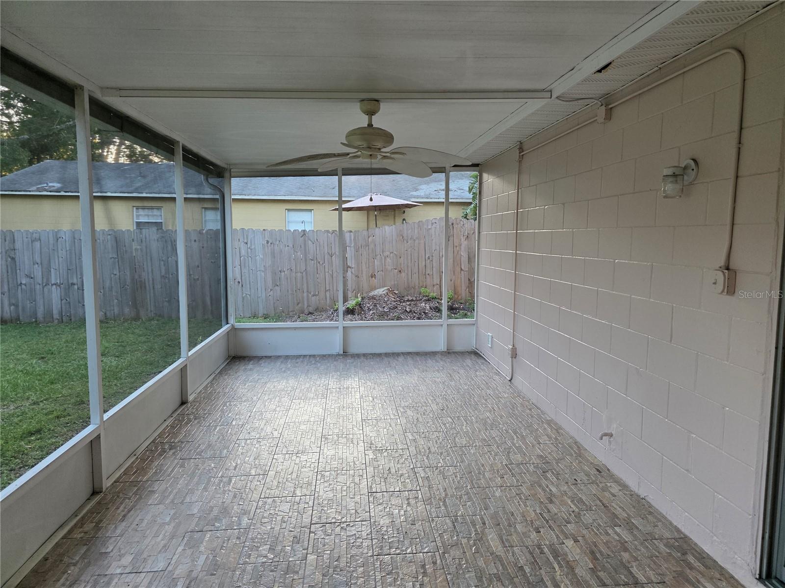 LIVINGSTON UNIT II B - Residential