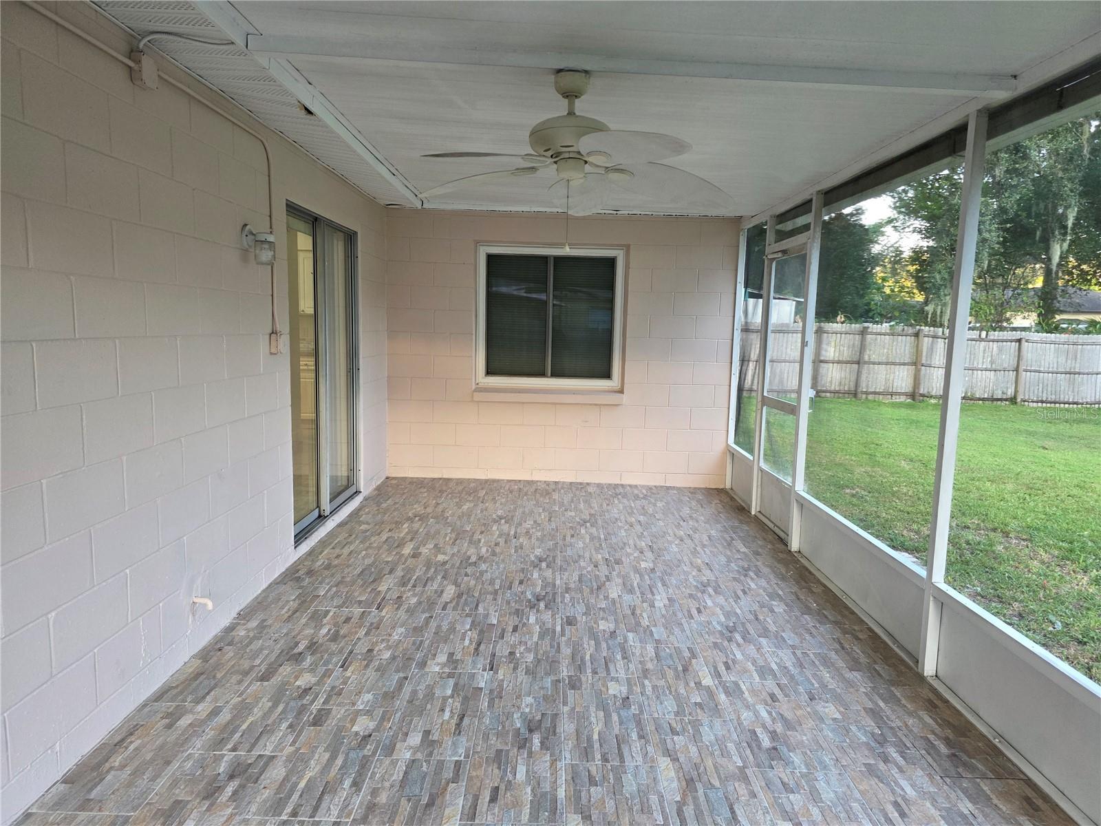 LIVINGSTON UNIT II B - Residential