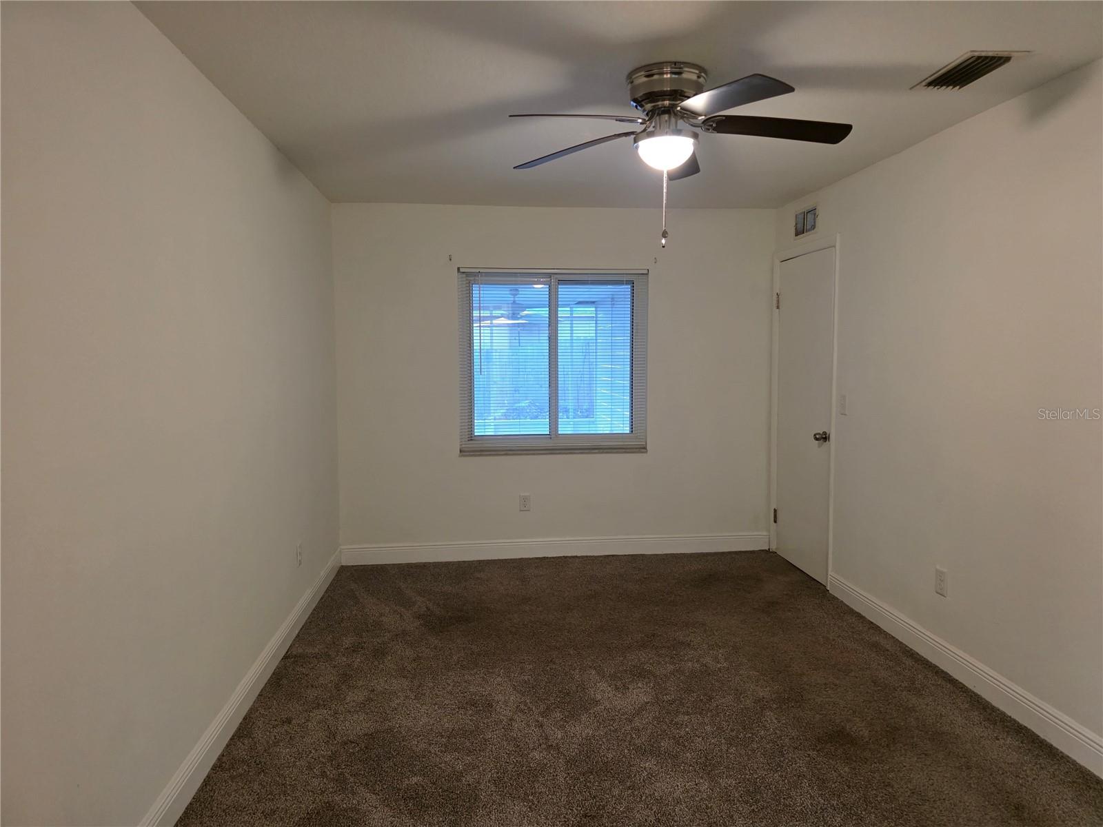 LIVINGSTON UNIT II B - Residential