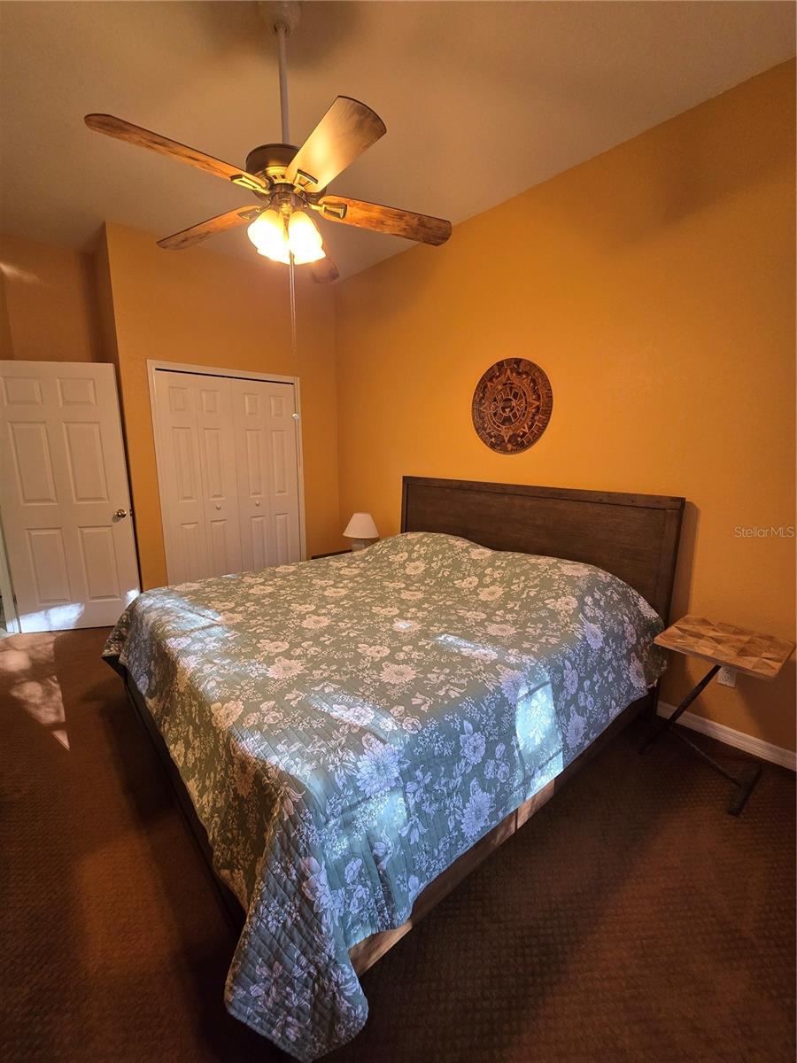 PHILLIPS BAY CONDO PH 02 OR 5723/2465 - Residential