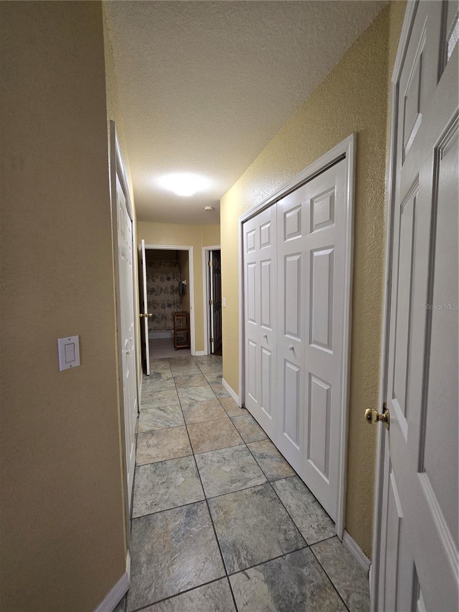 PHILLIPS BAY CONDO PH 02 OR 5723/2465 - Residential