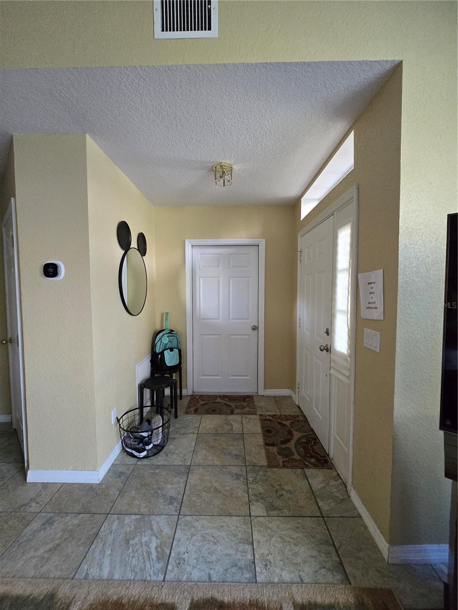 PHILLIPS BAY CONDO PH 02 OR 5723/2465 - Residential