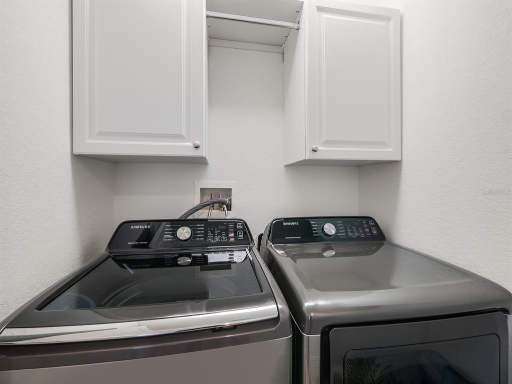 HARBOR VIEW ON GOLDEN GATE POINT - Residential