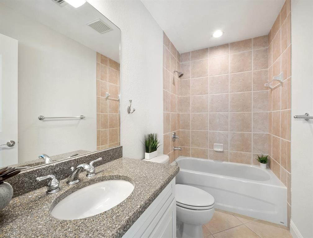 HARBOR VIEW ON GOLDEN GATE POINT - Residential