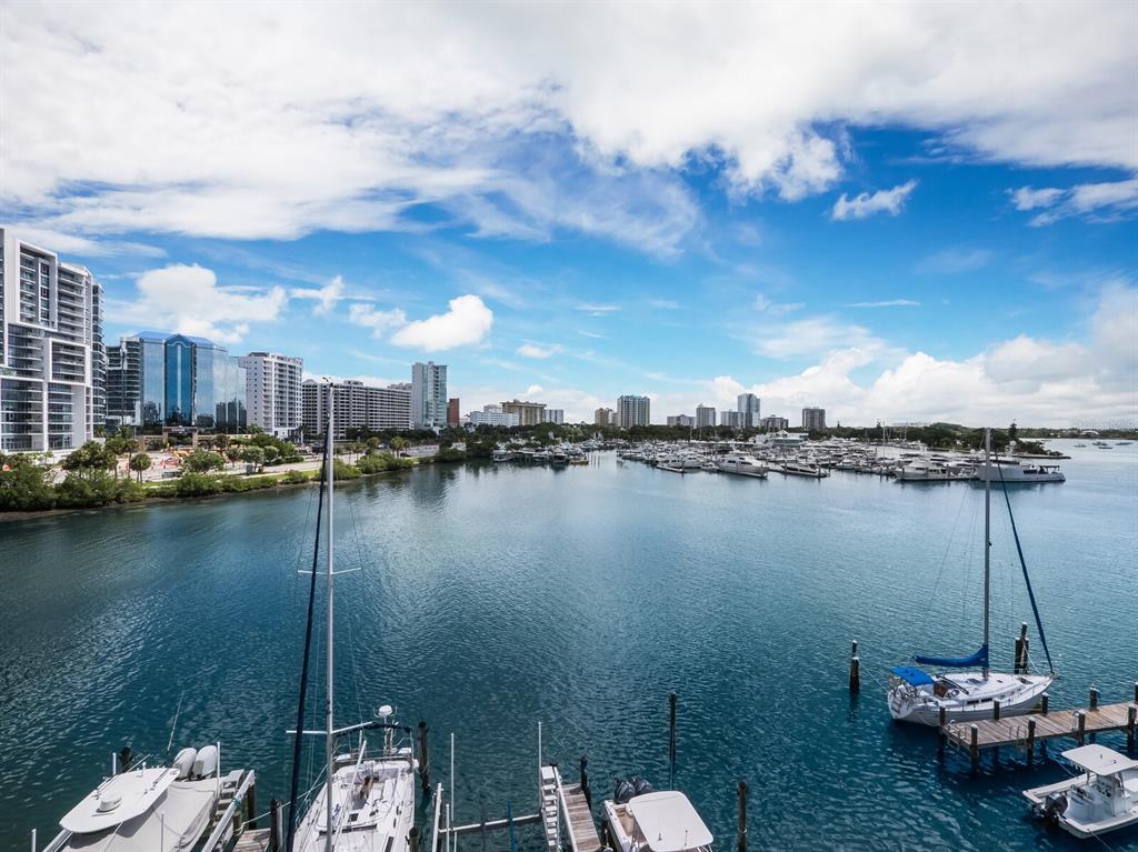 HARBOR VIEW ON GOLDEN GATE POINT - Residential