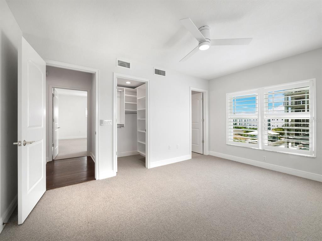 HARBOR VIEW ON GOLDEN GATE POINT - Residential