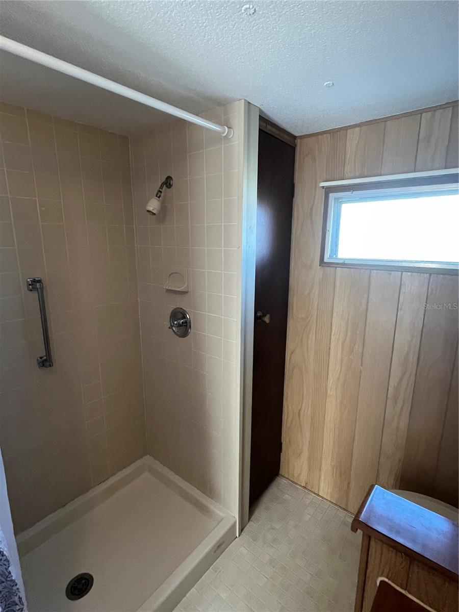 VENICE ISLE - Residential