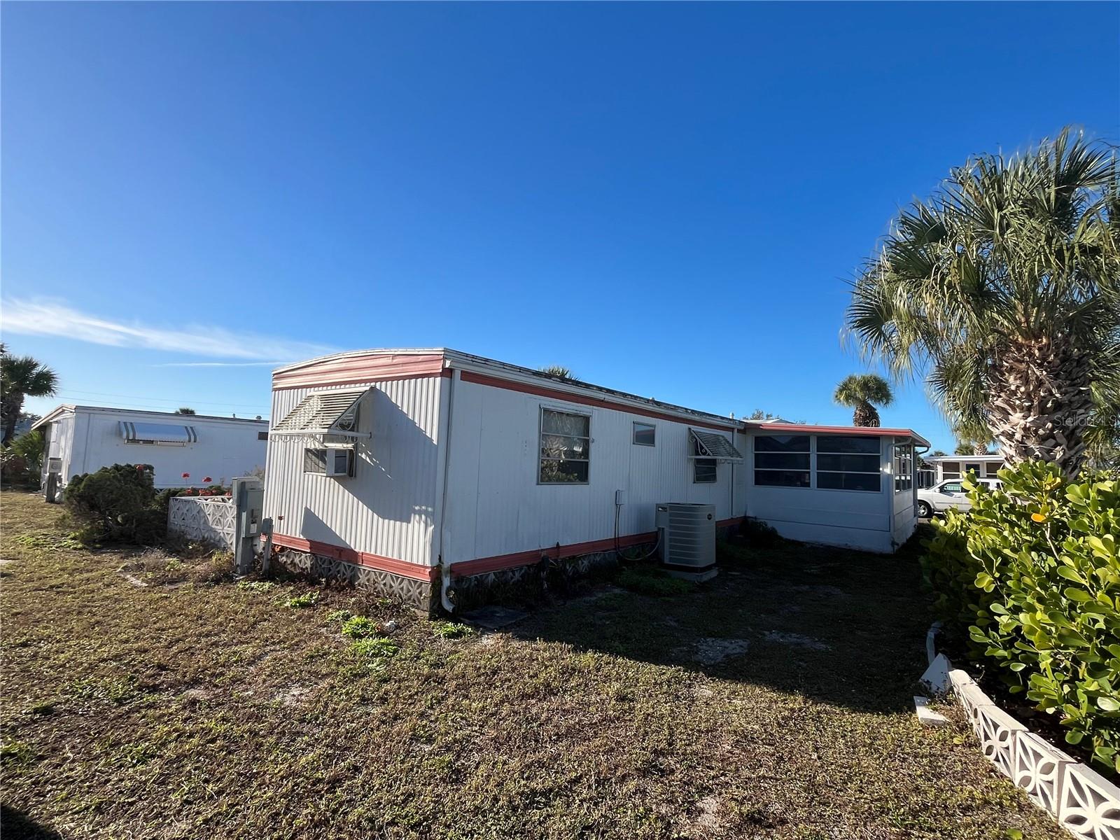 VENICE ISLE - Residential