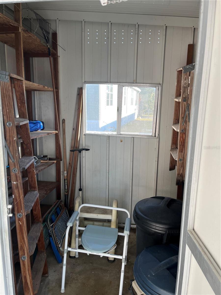 VENICE ISLE - Residential