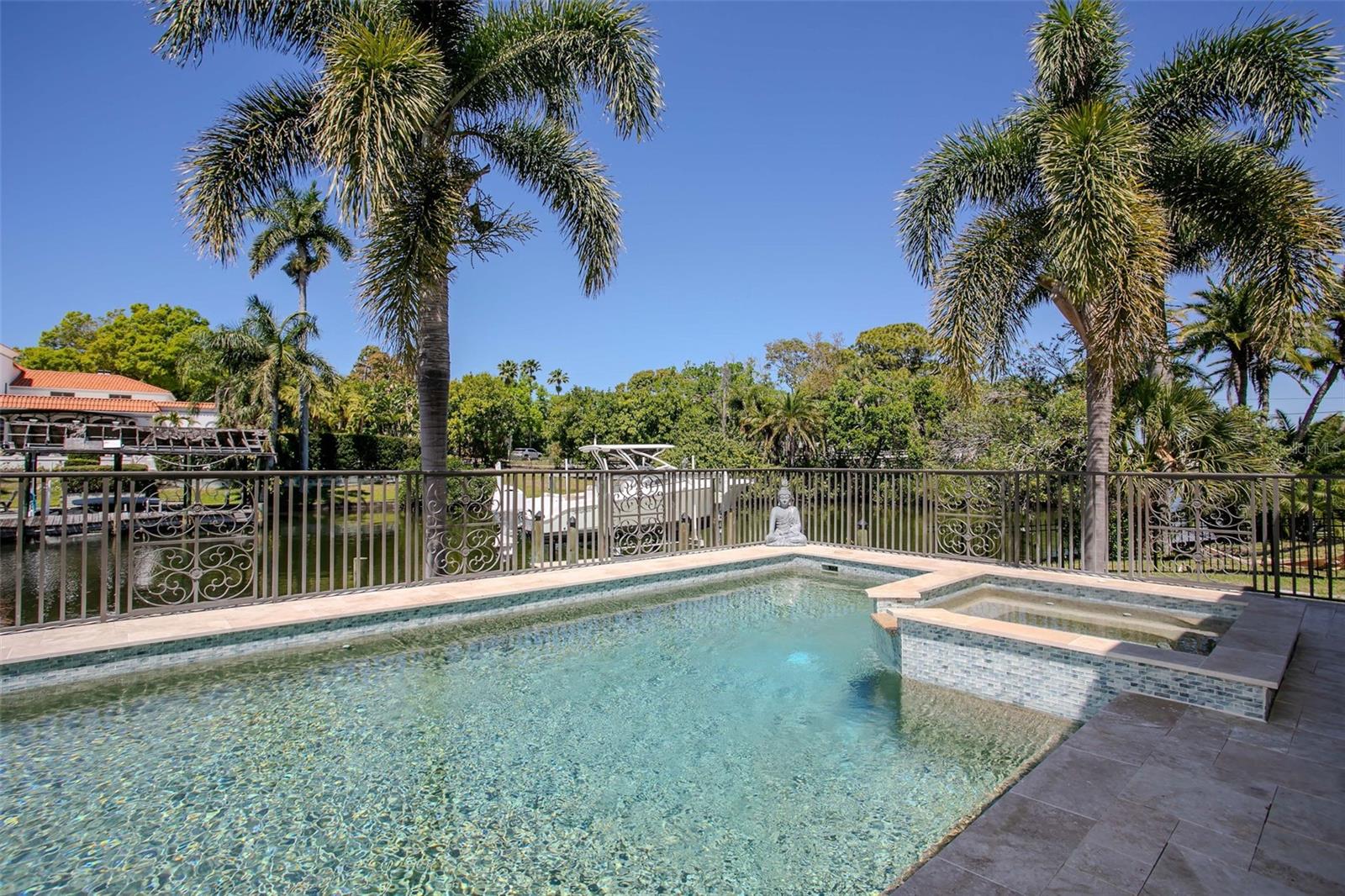 HARBOR CREST - Residential