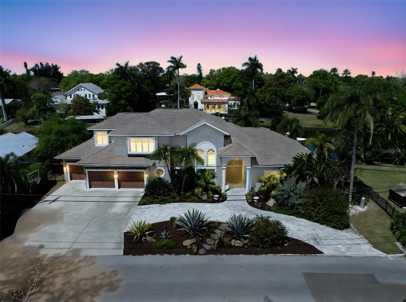 HARBOR CREST - Residential