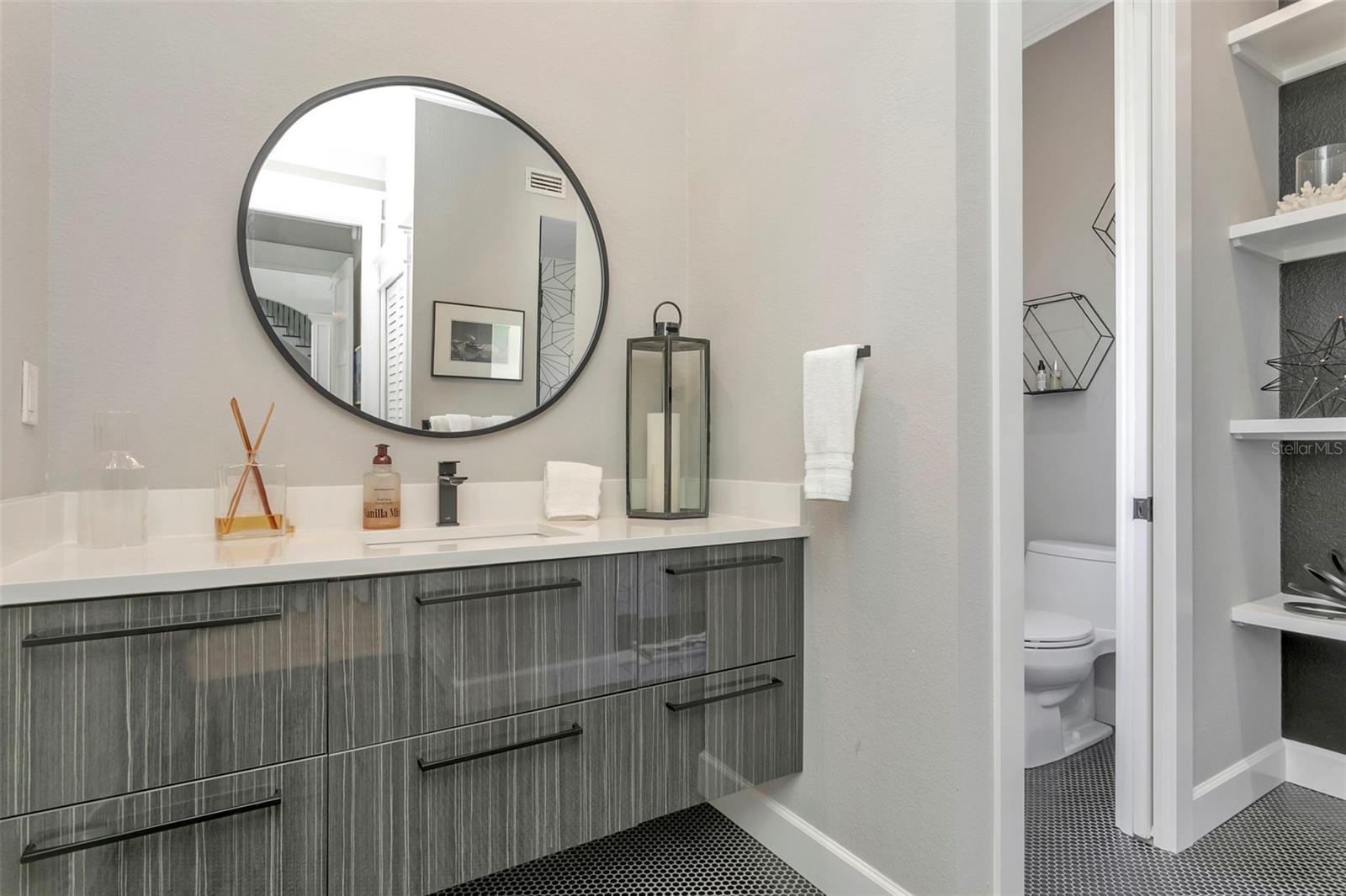 HARBOR CREST - Residential