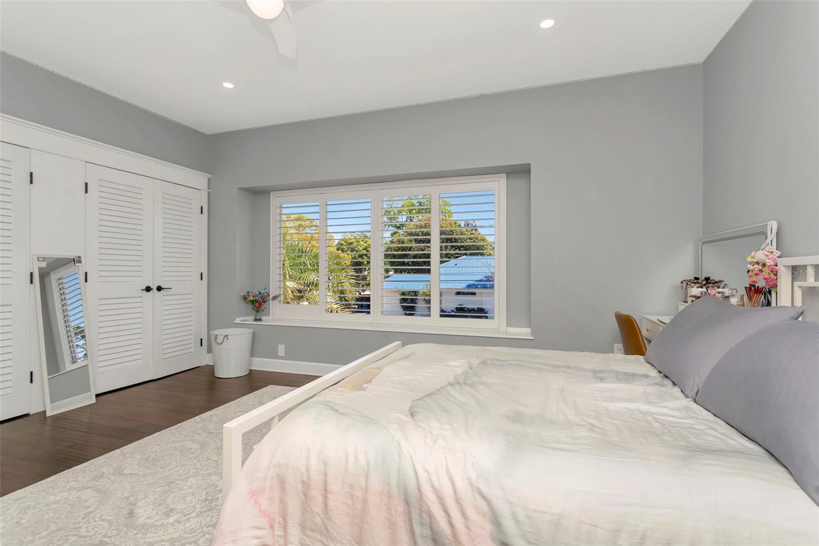 HARBOR CREST - Residential