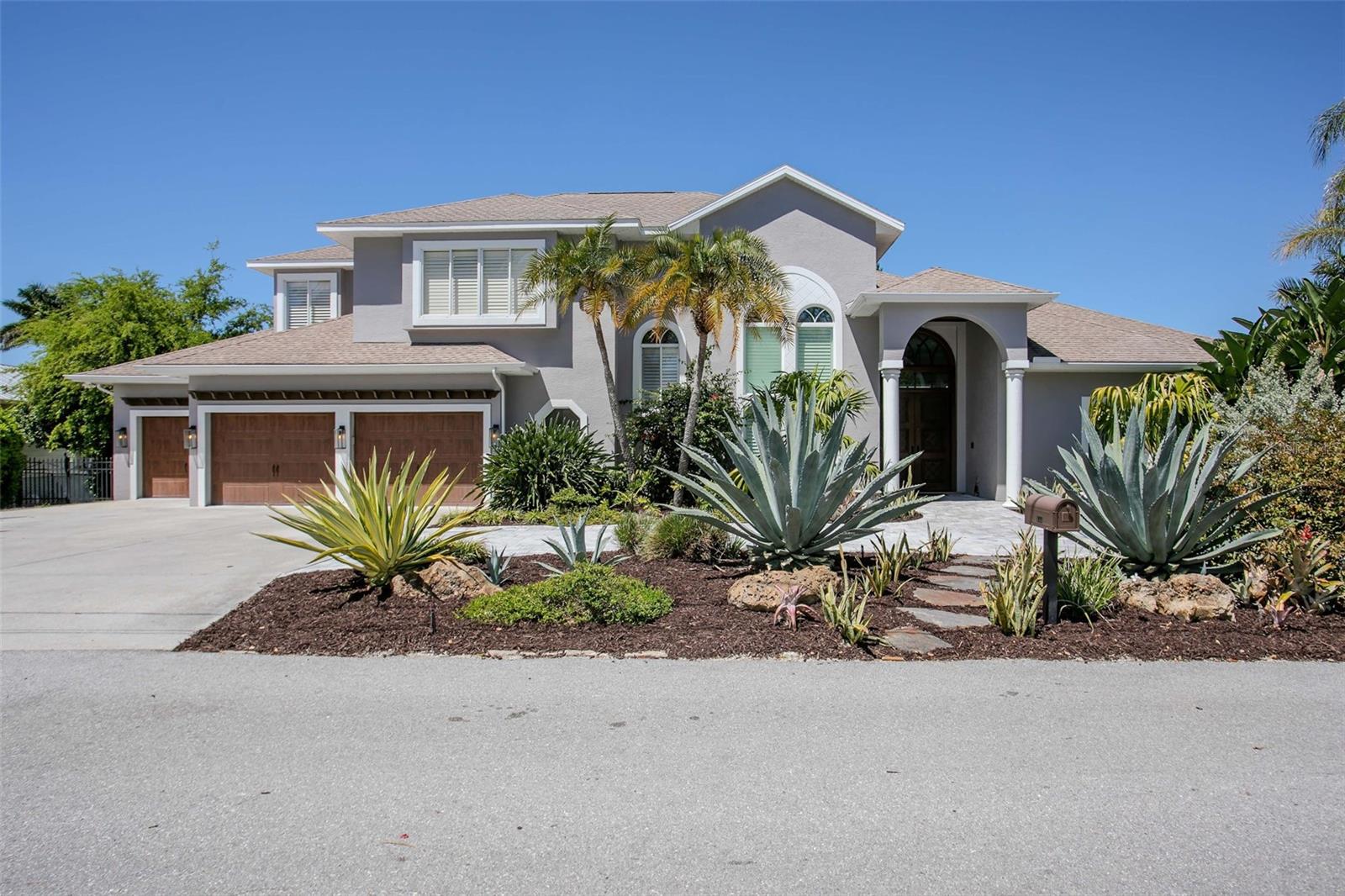 HARBOR CREST - Residential