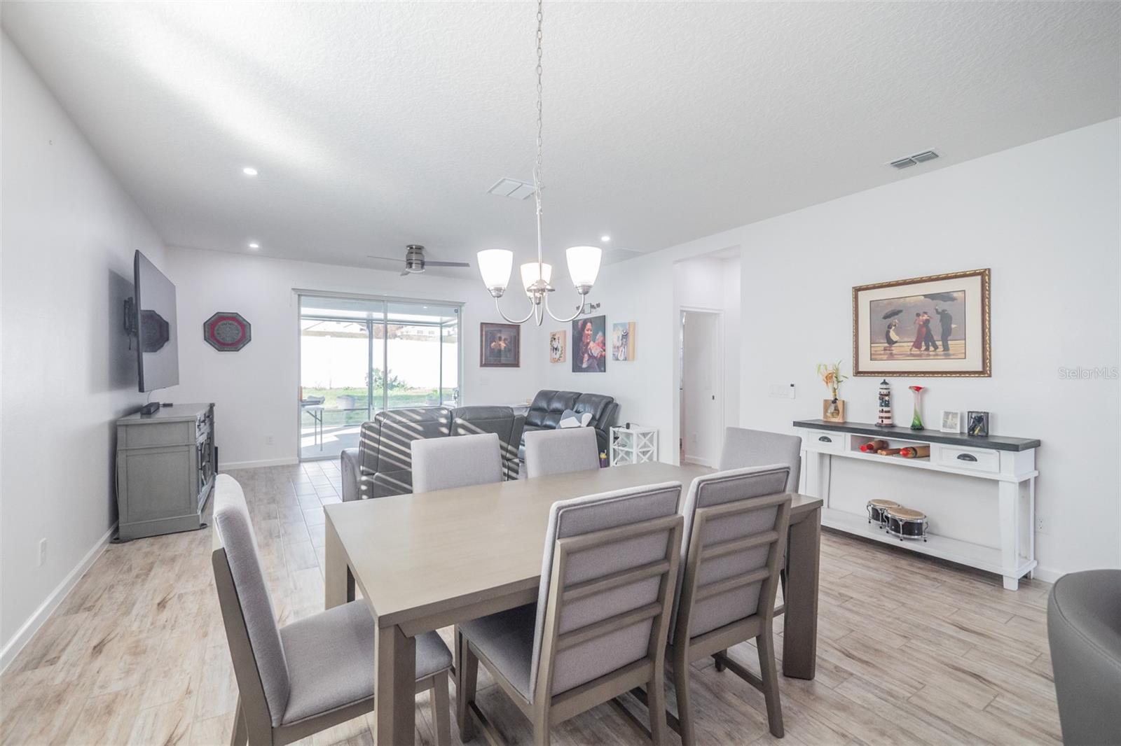 PARK SQUARE IN MOUNT DORA - Residential