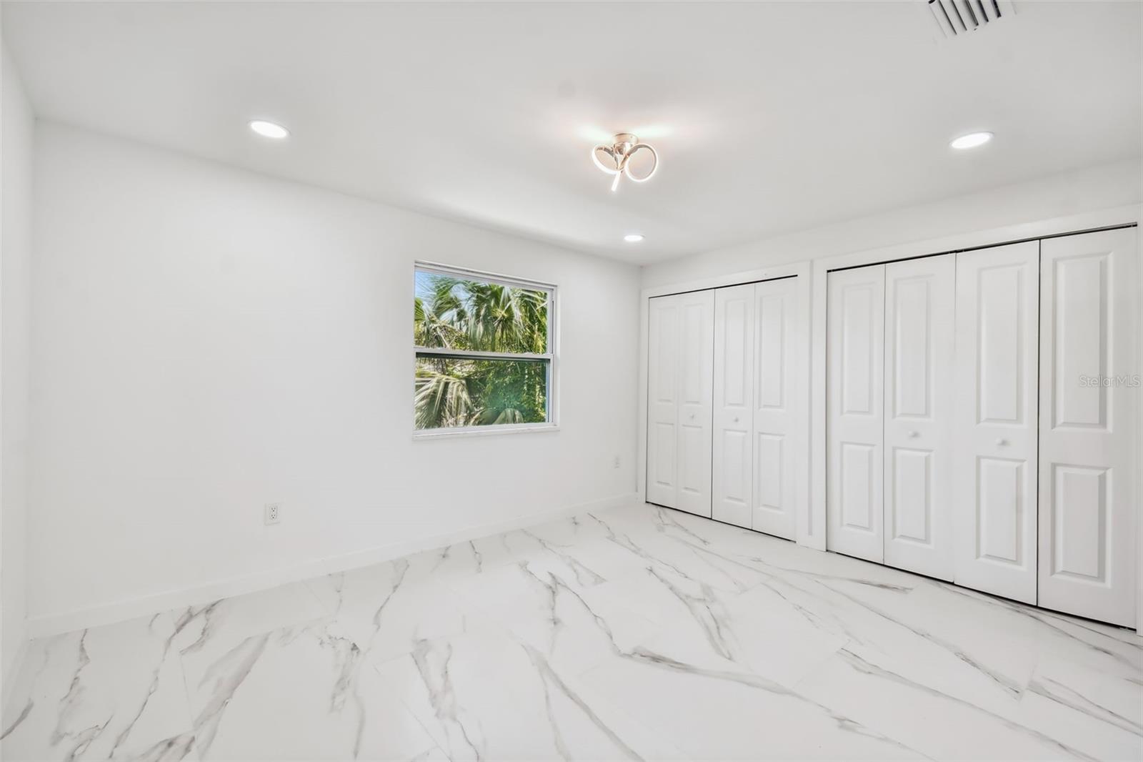 BARNARD ERASTUS A S REV SUB - Residential Lease