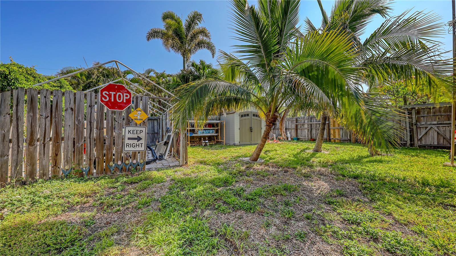SARASOTA BEACH - Residential