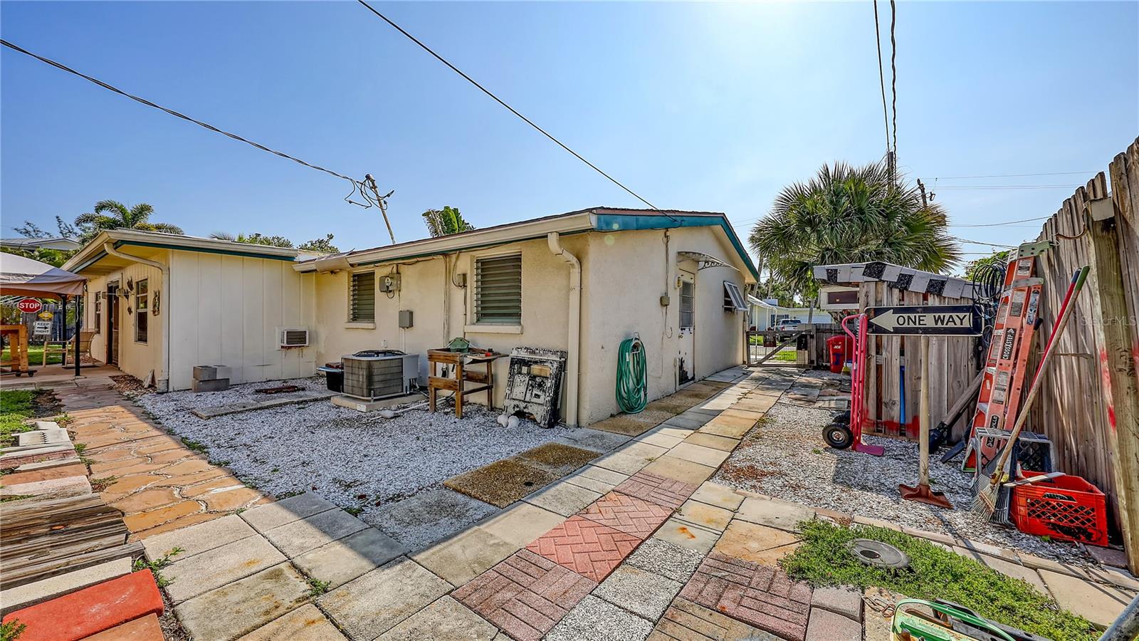 SARASOTA BEACH - Residential
