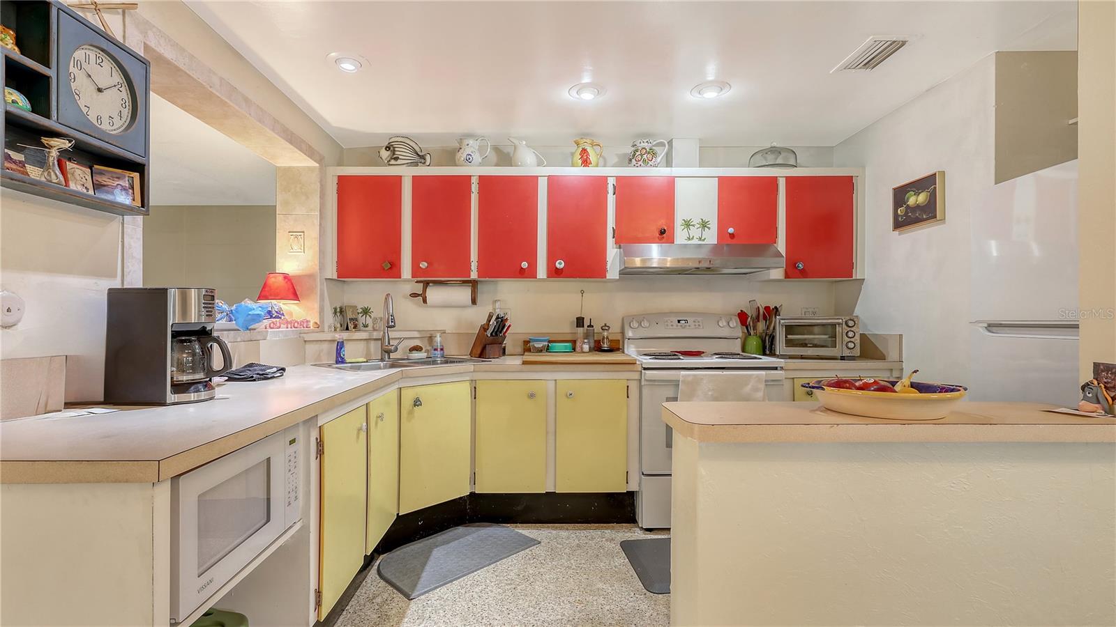 SARASOTA BEACH - Residential