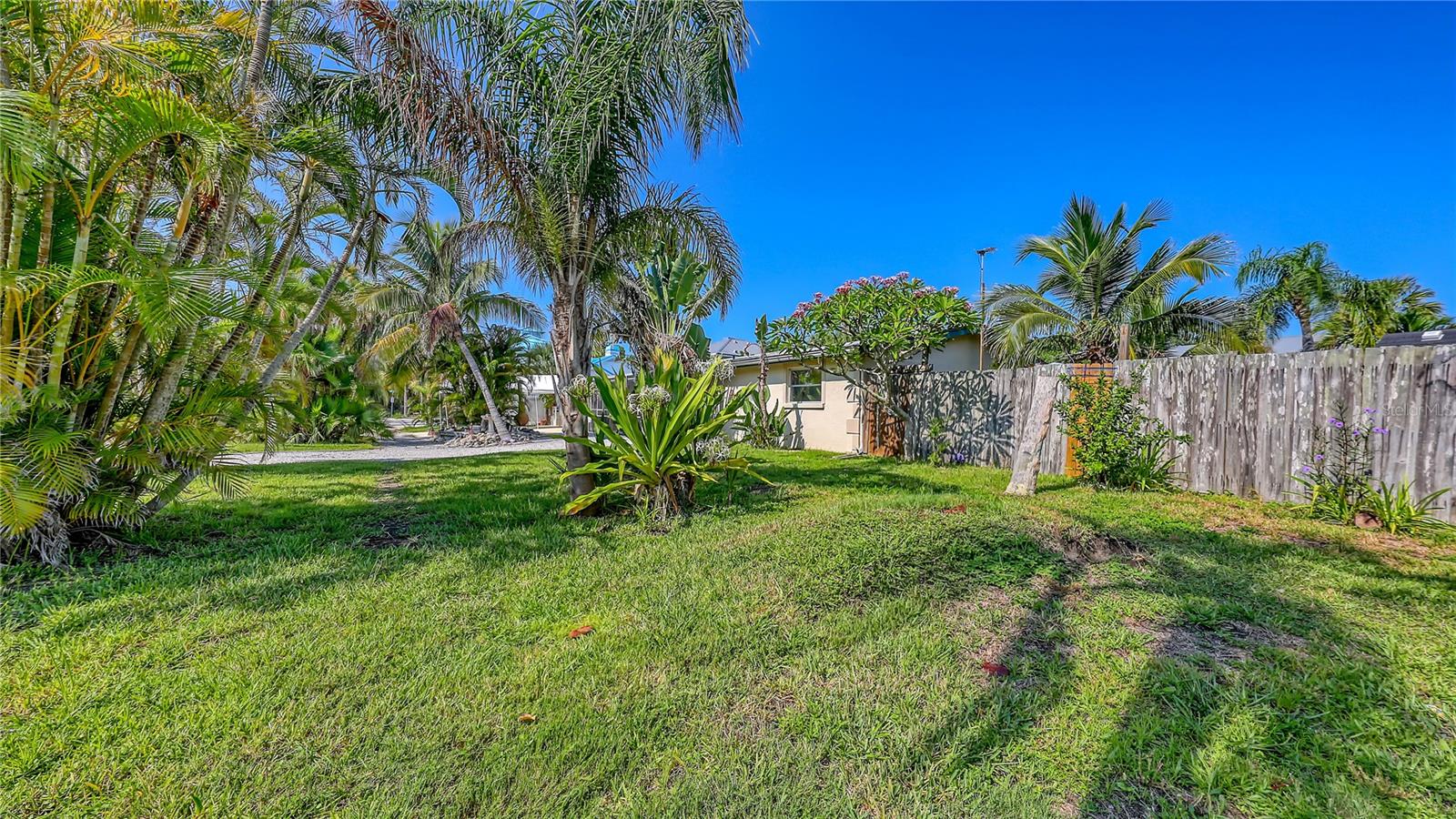 SARASOTA BEACH - Residential