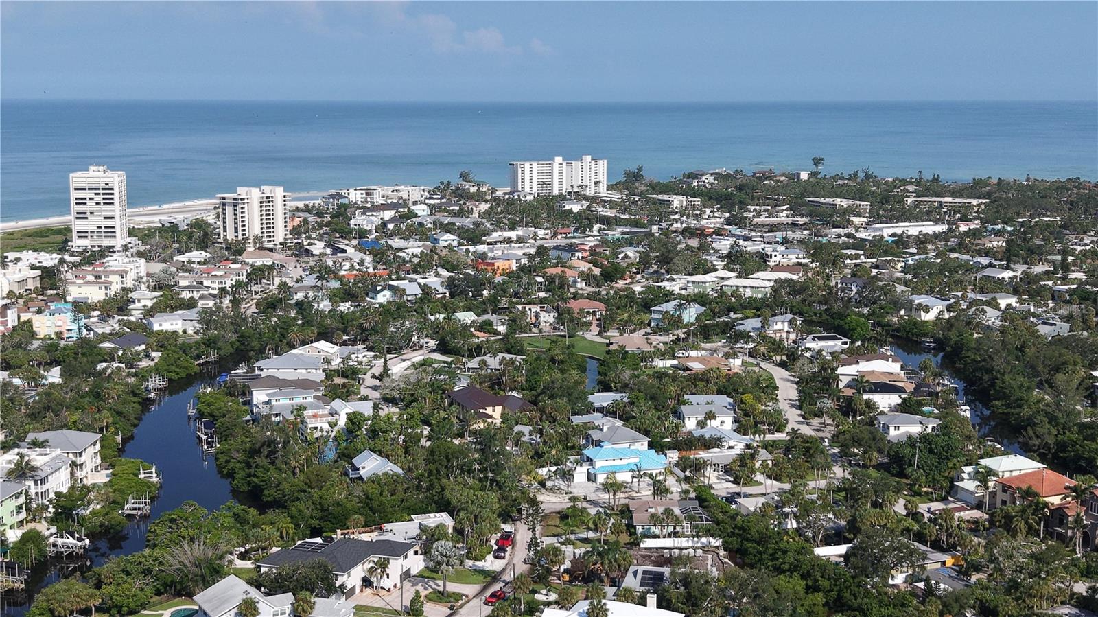 SARASOTA BEACH - Residential