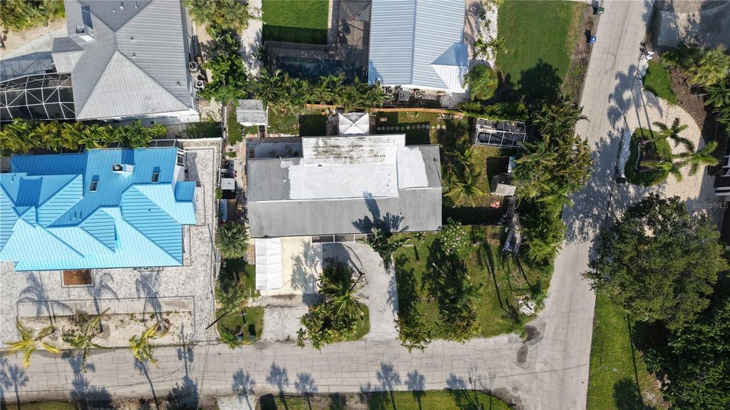 Photo of 5302 Las Rosas, Sarasota, FL 34242 (MLS # A4659614)