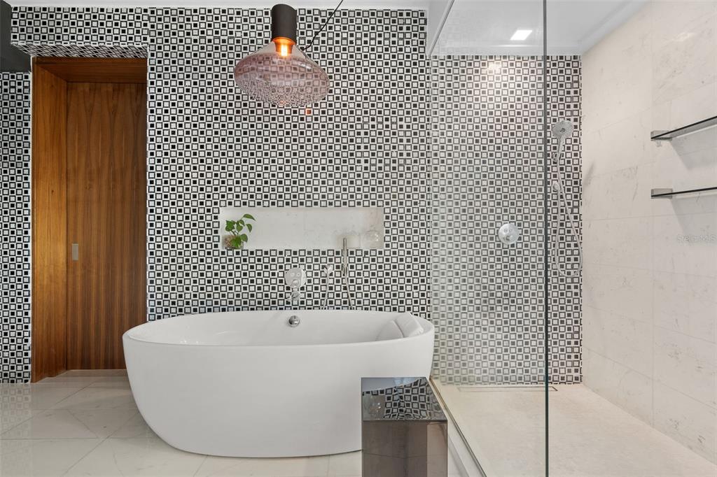 MARYMAR CONDOMINIUM - Residential