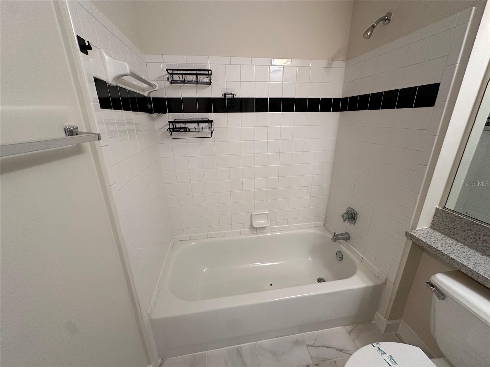 TOWN CENTER CONDOS - Residential Lease