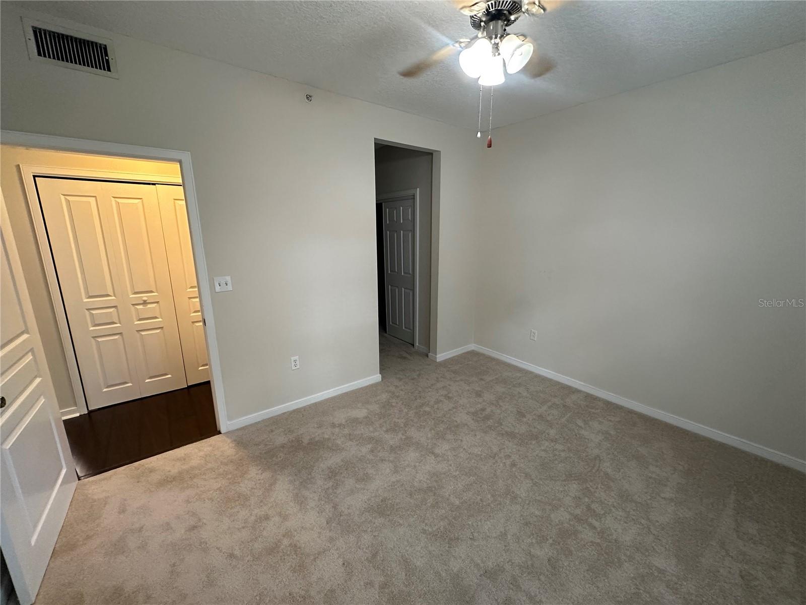 TOWN CENTER CONDOS - Residential Lease
