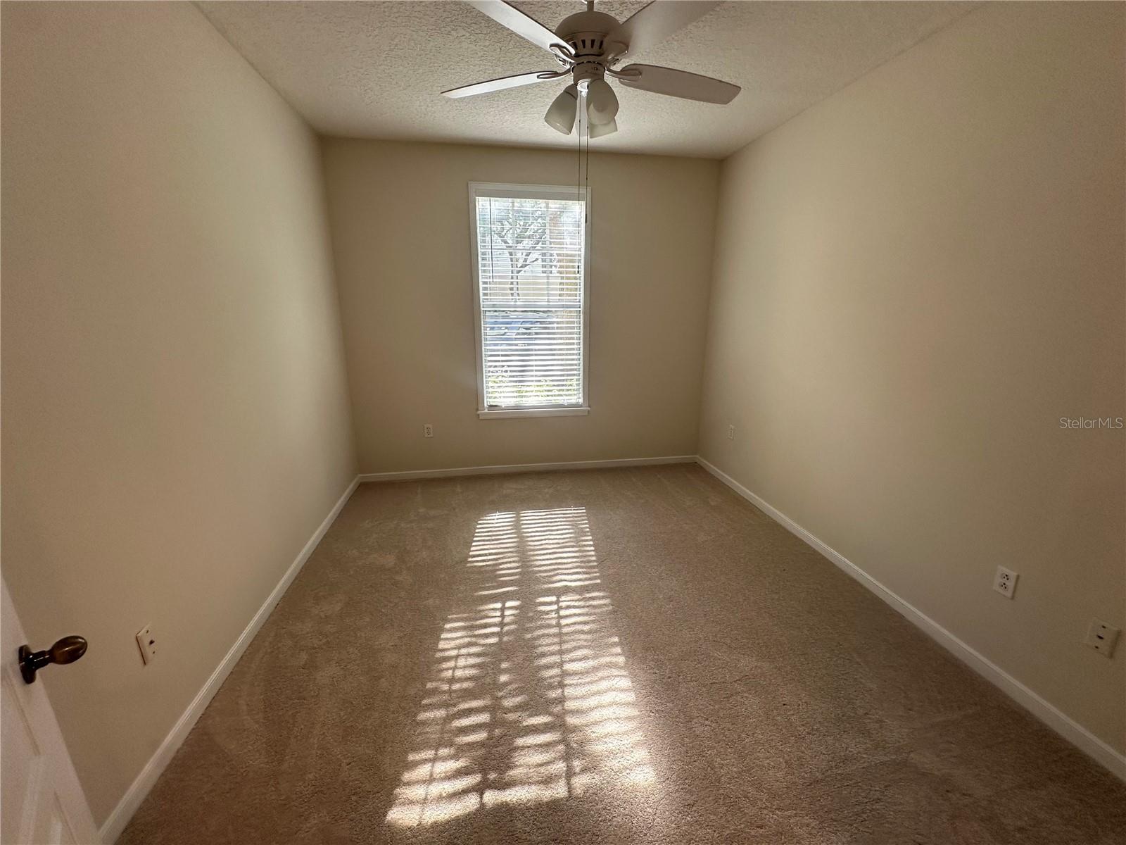 TOWN CENTER CONDOS - Residential Lease