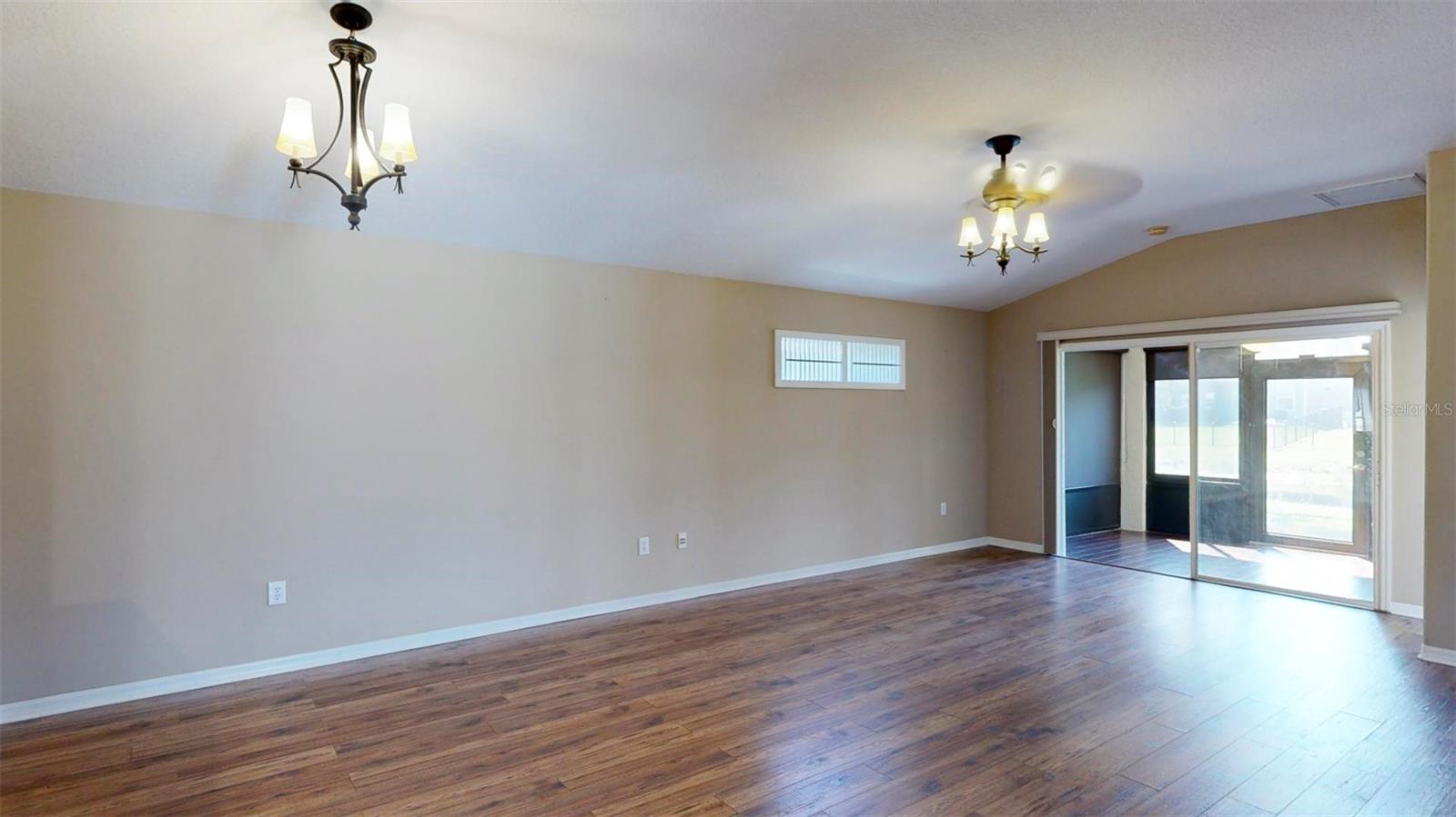 FAIRWAYS QUAIL HOLLOW PH 01 - Residential