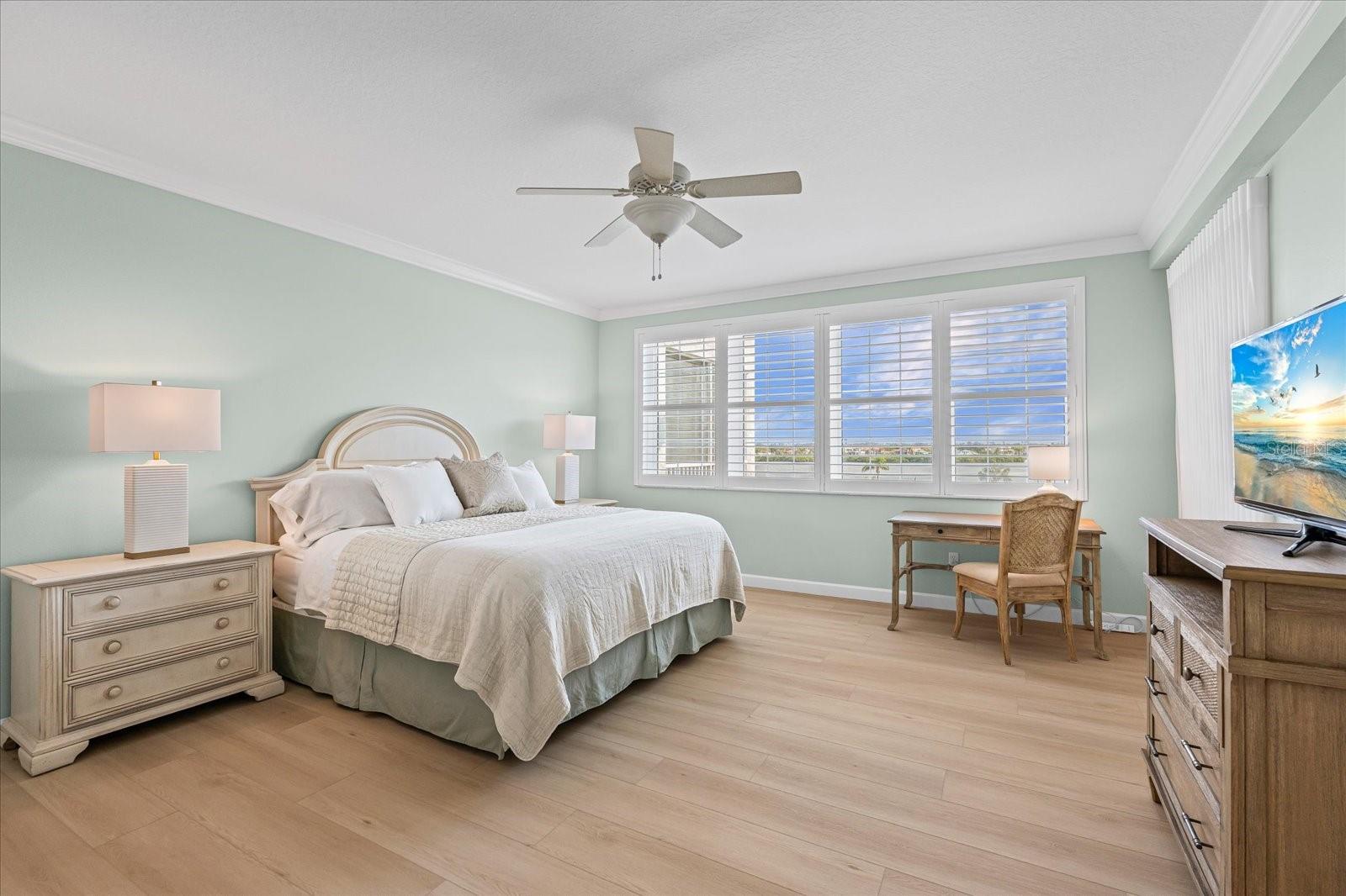 DOLPHIN BAY - Residential