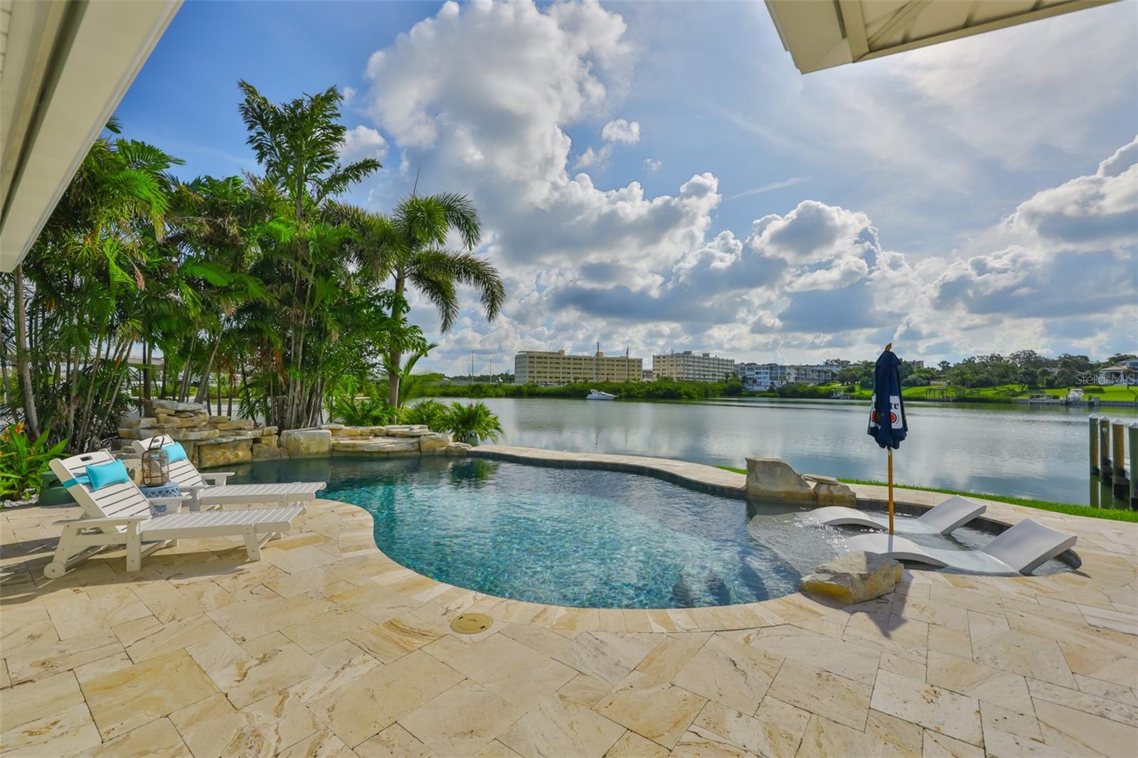 HARBOR BLUFFS SEC 5 - Residential