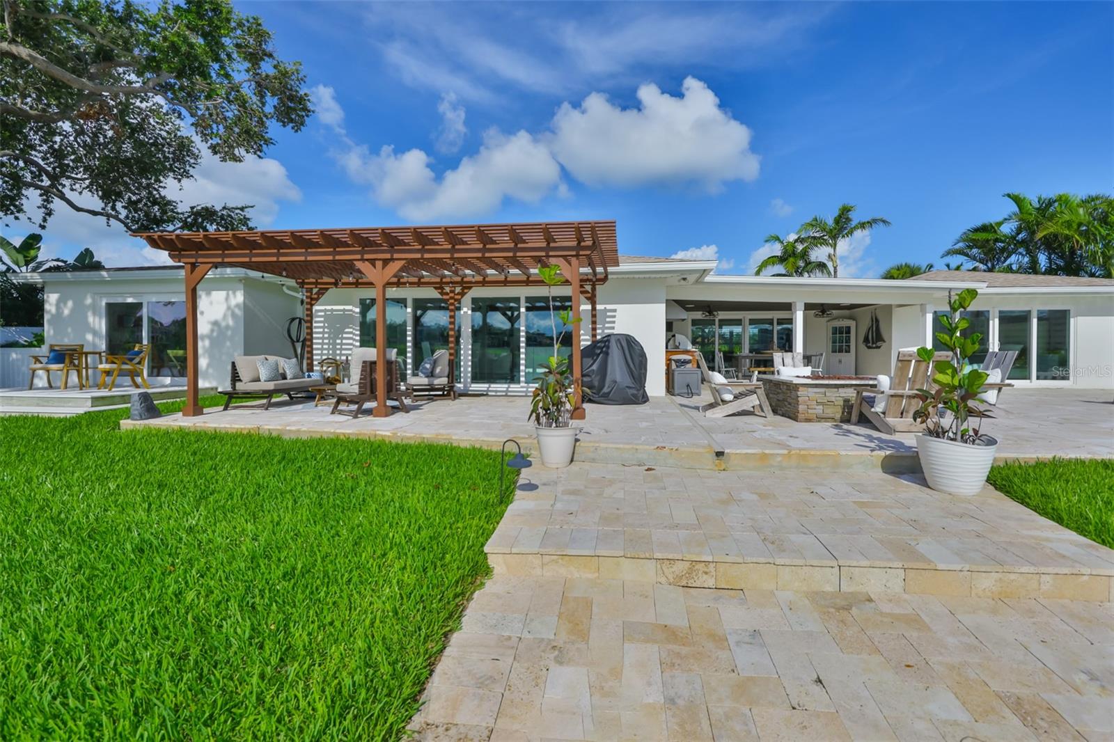 HARBOR BLUFFS SEC 5 - Residential