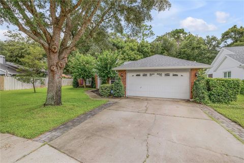 A home in DELAND