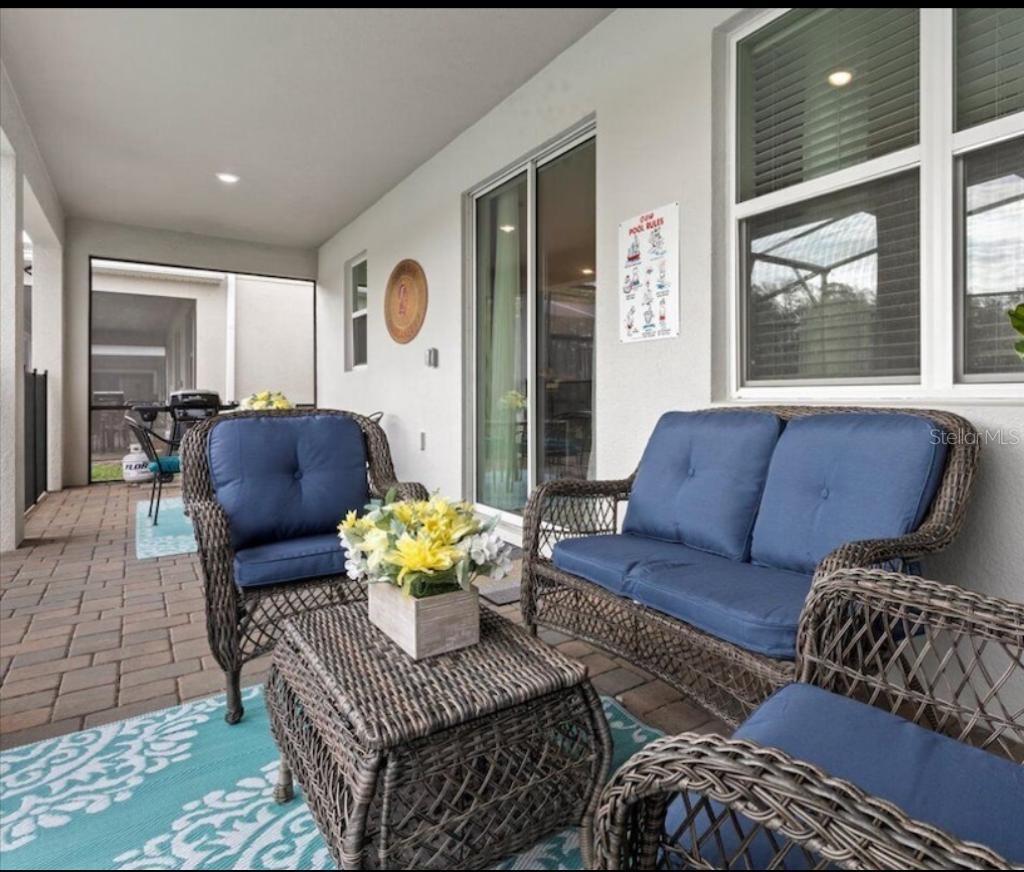 COVE/STOREY LAKE II - Residential Lease