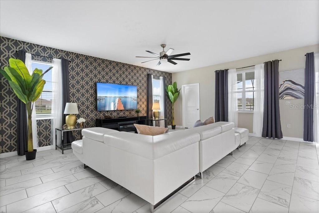 COVE/STOREY LAKE II - Residential Lease