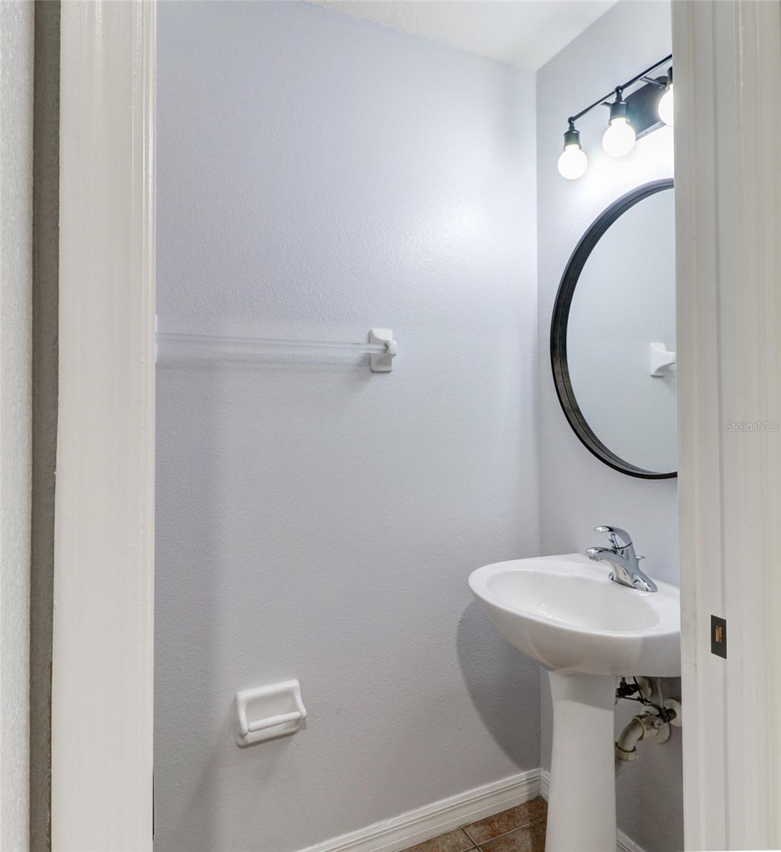 CYPRESS COVE TOWNHOMES - Residential