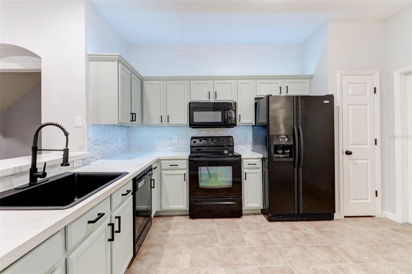 CYPRESS COVE TOWNHOMES - Residential