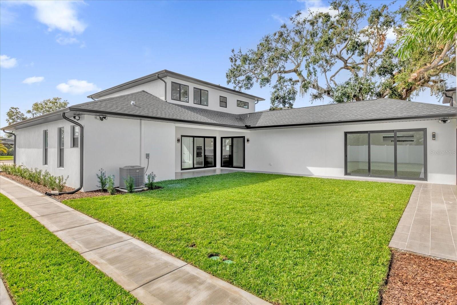 ROCKLEDGE FIRST ADD - Residential Income