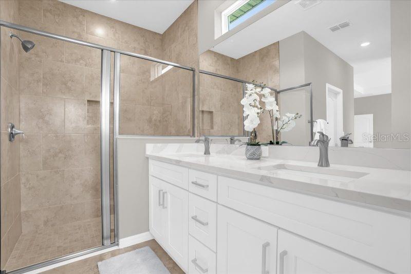 MARION OAKS UN 10 - Residential