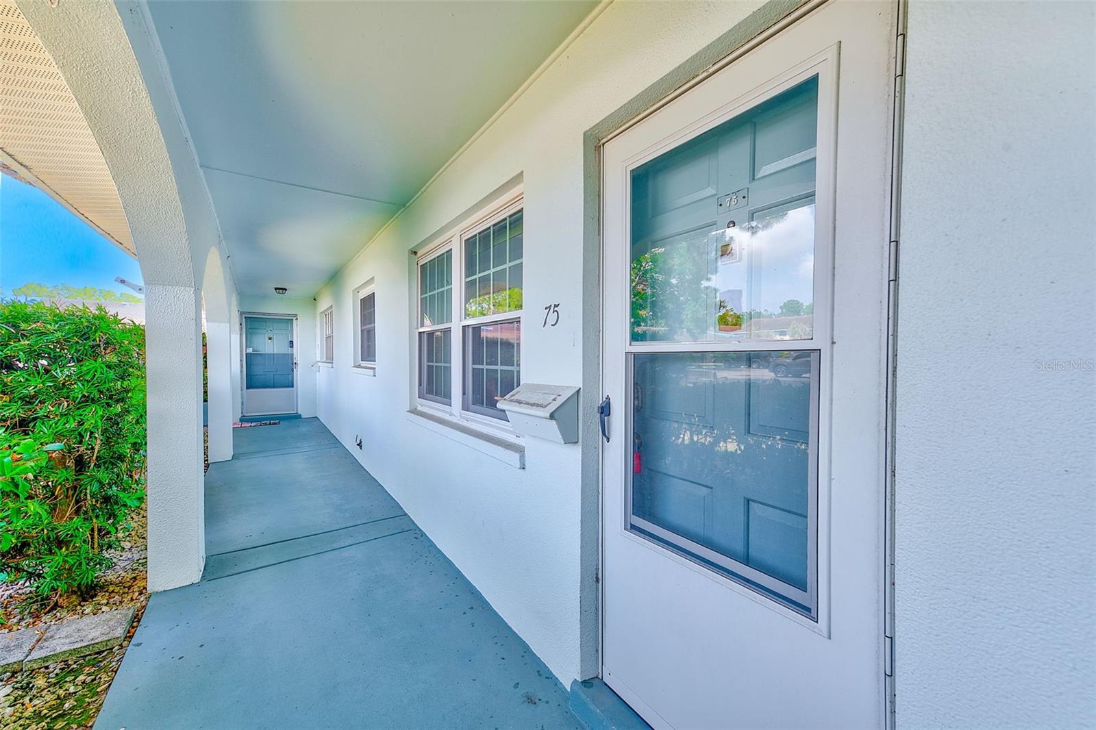 TWIN OAKS APTS IX CONDO - Residential