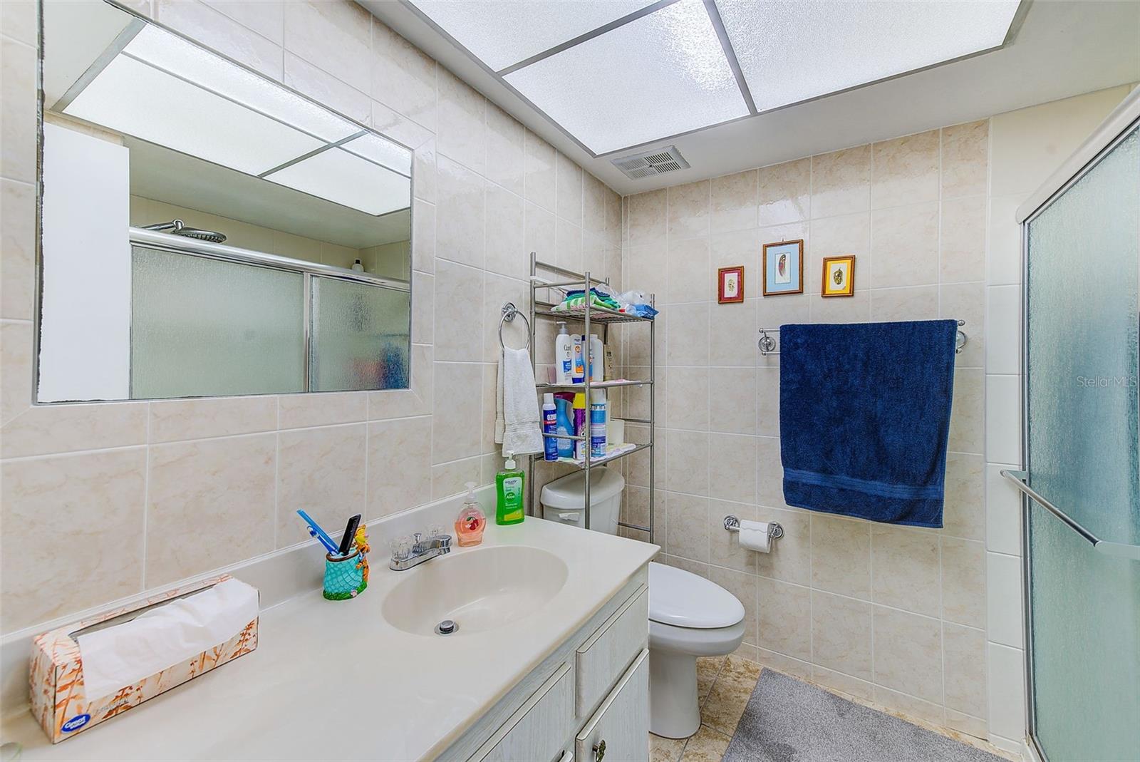 TWIN OAKS APTS IX CONDO - Residential