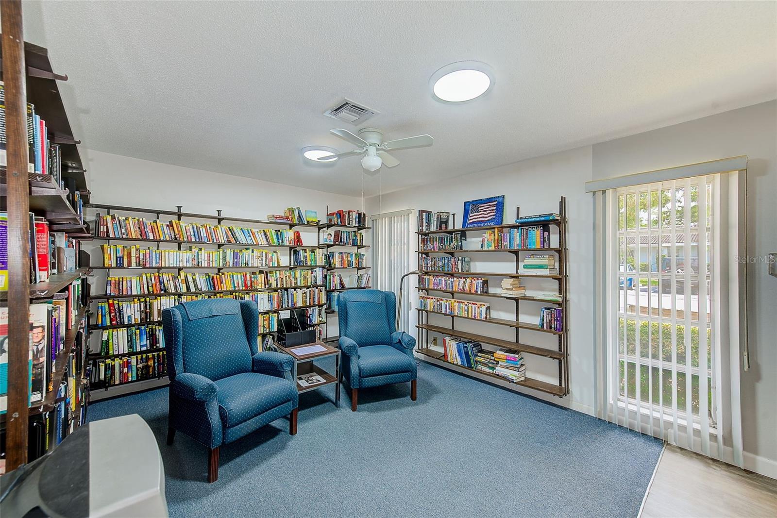 TWIN OAKS APTS IX CONDO - Residential