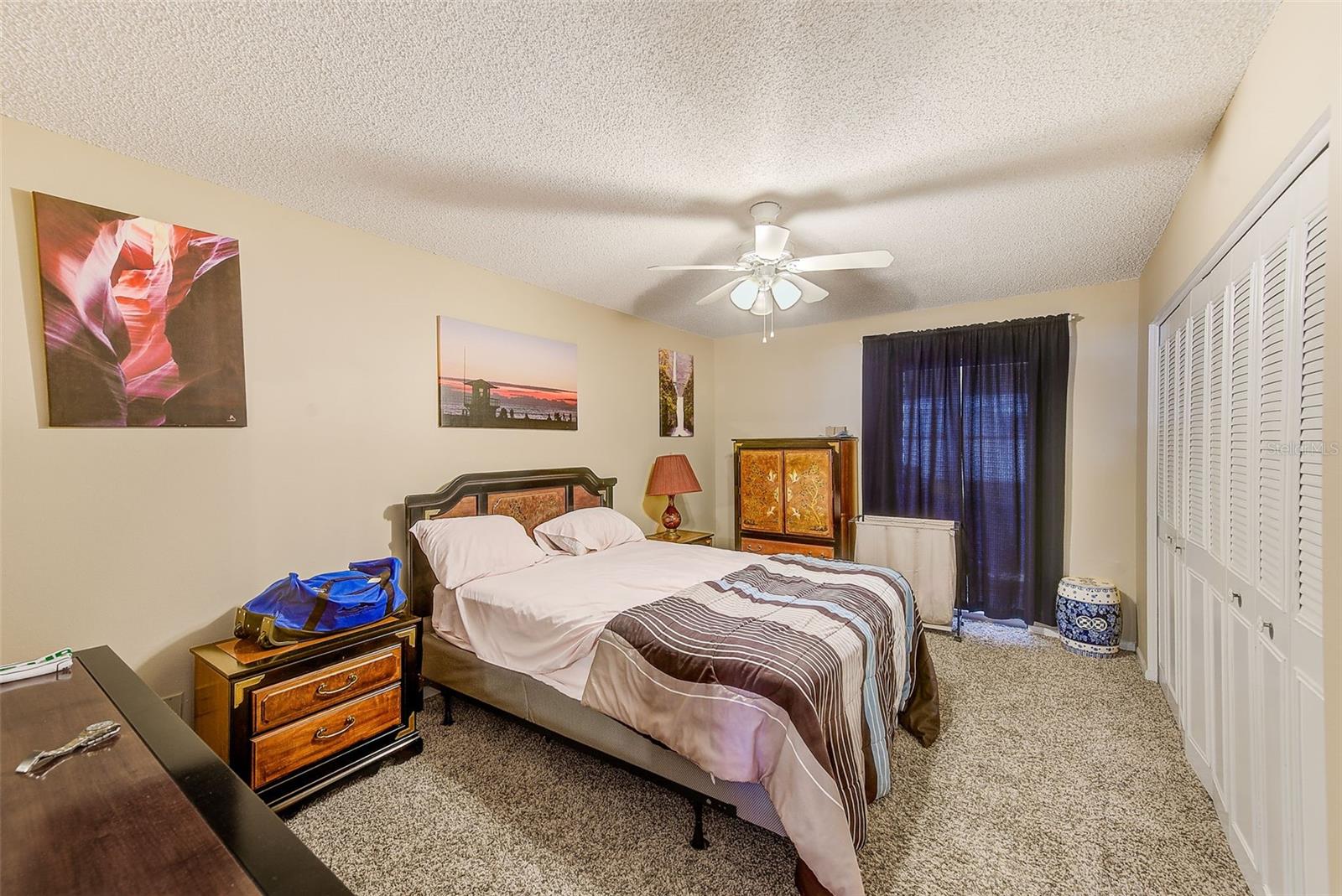 TWIN OAKS APTS IX CONDO - Residential