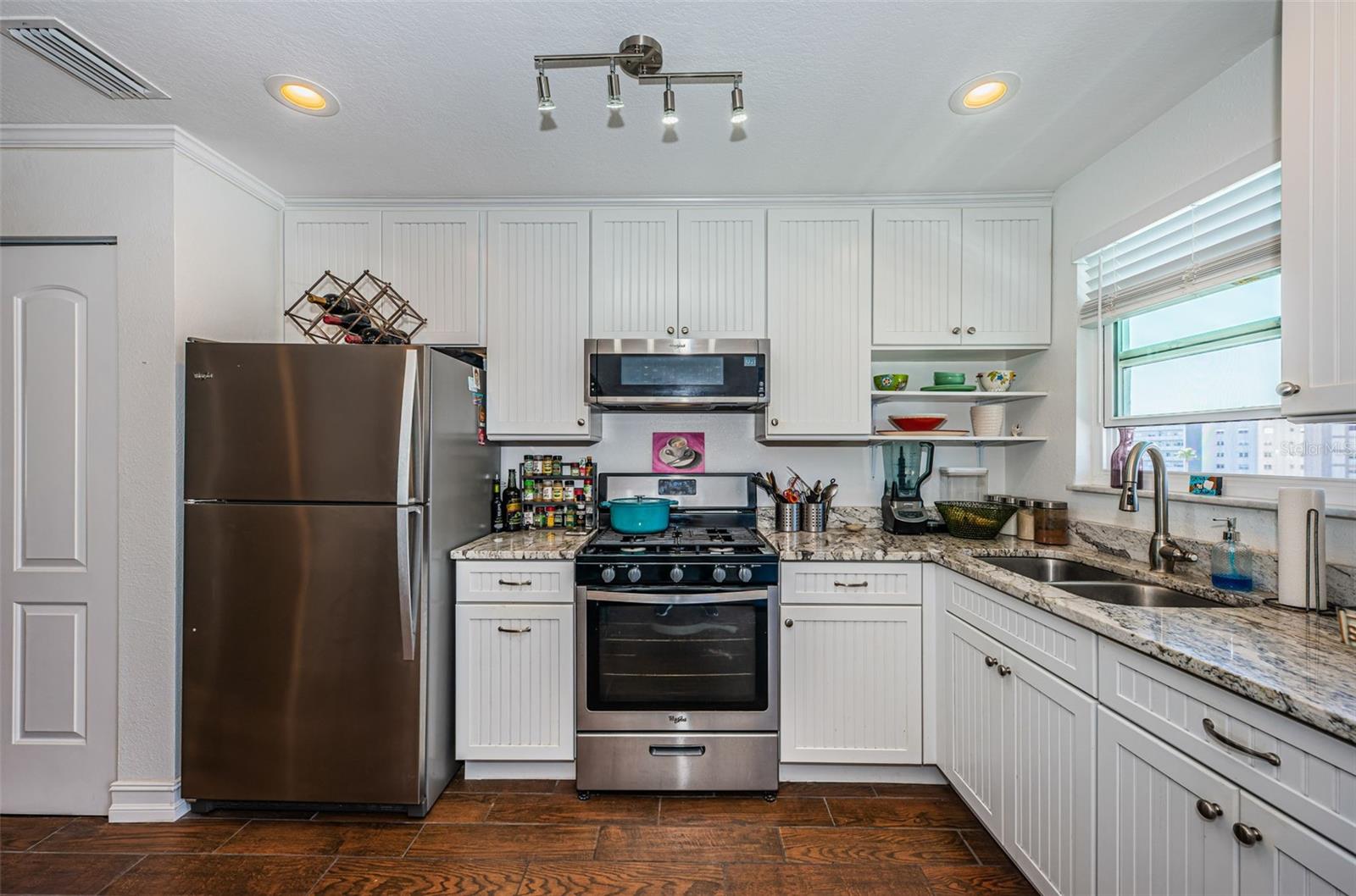 TOWN SHORES OF GULFPORT - Residential